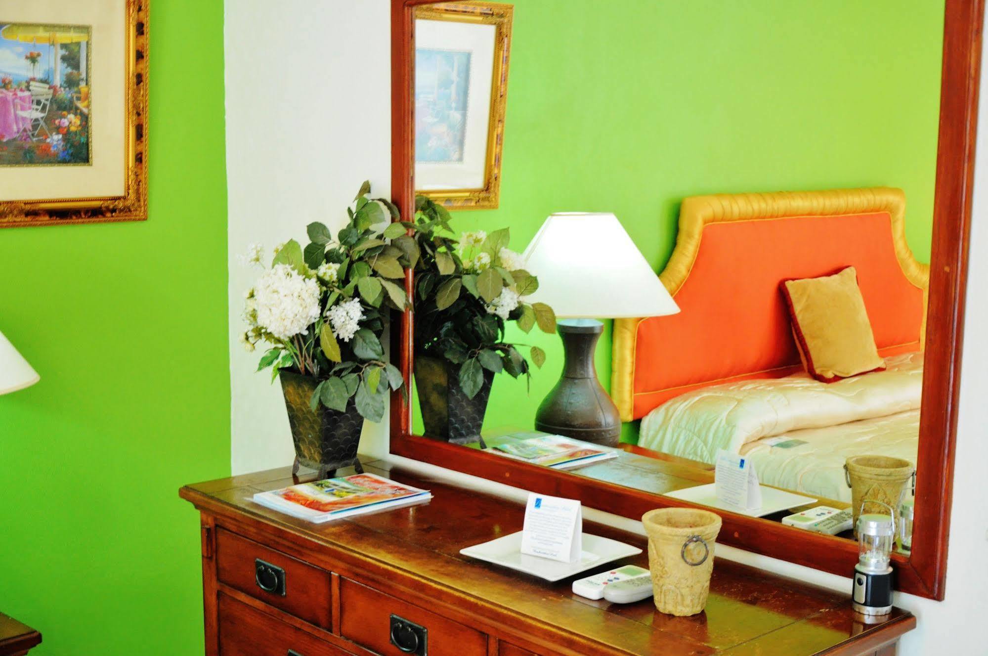 Beachcombers Hotel Saint Vincent Zewnętrze zdjęcie