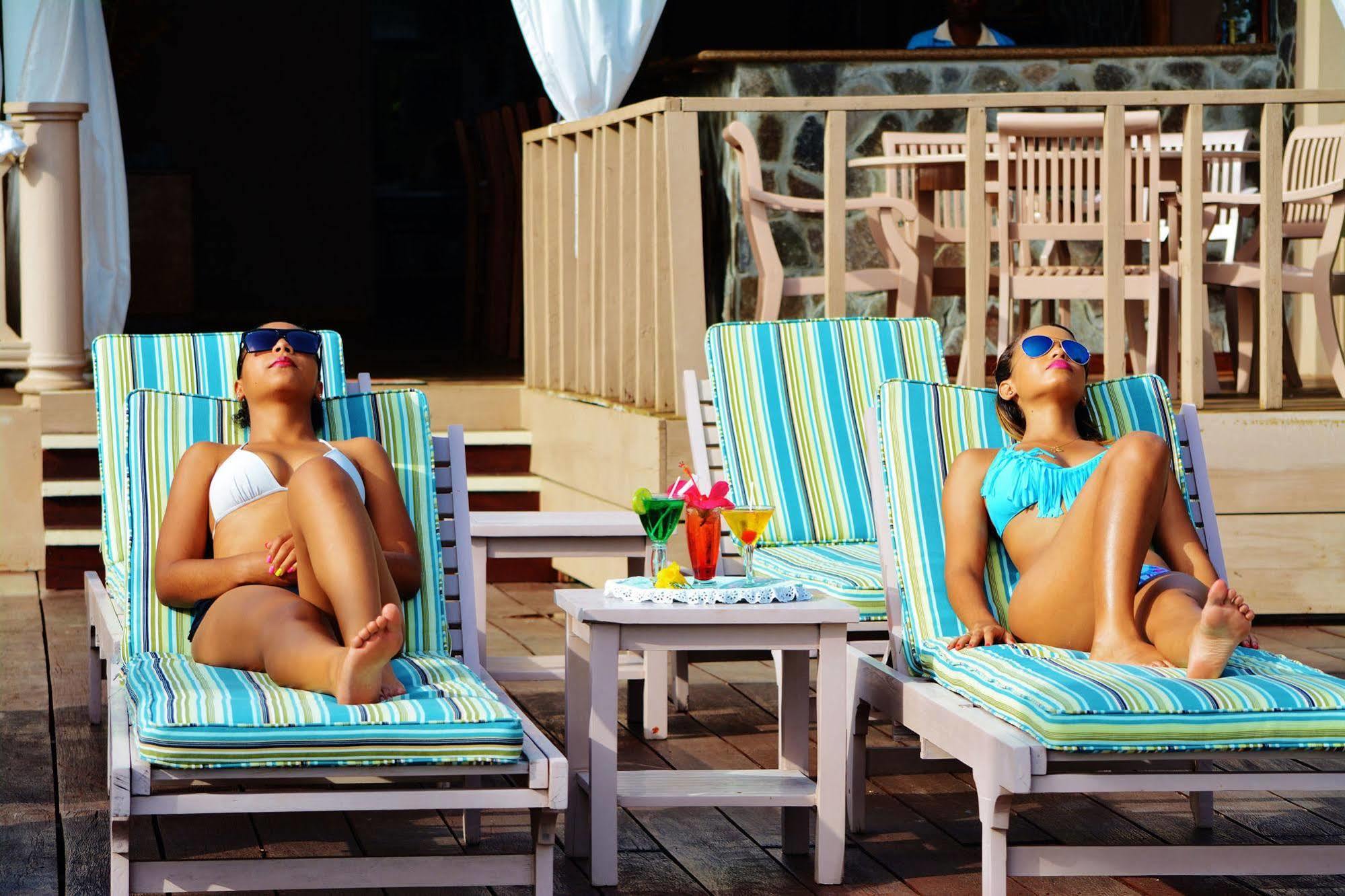 Beachcombers Hotel Saint Vincent Zewnętrze zdjęcie